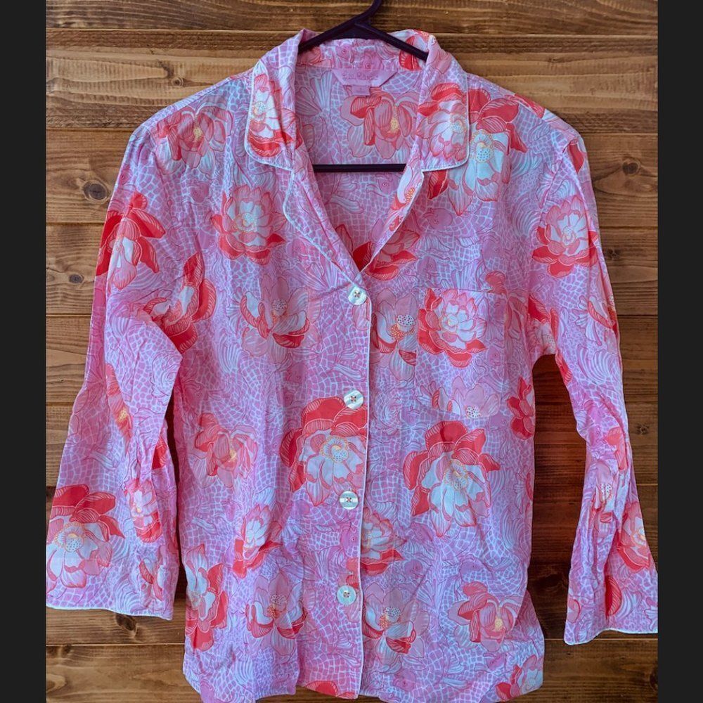 Lilly Pulitzer Button Up Top Fish Lotus Water Lilly print